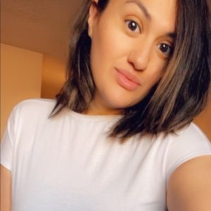 Meet your Posher, Cindy